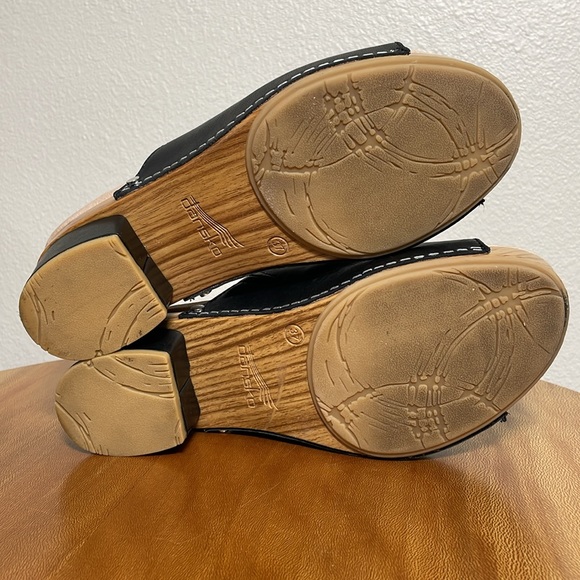 Dansko Maci Leather Slip On Clog Platform Sandals Black & Tan Size 37 (US 6.5-7) - Picture 14 of 16